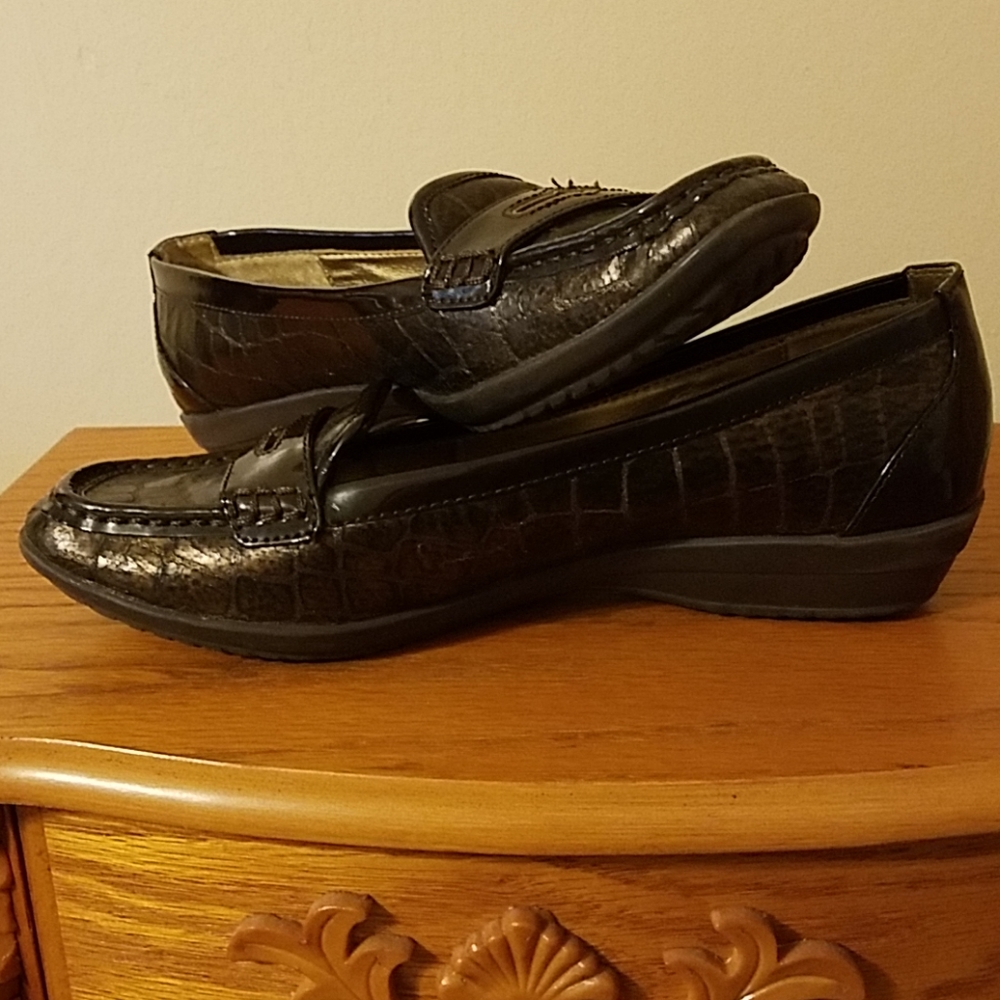 Circa Joan David Luxe shoes brown size 7.5